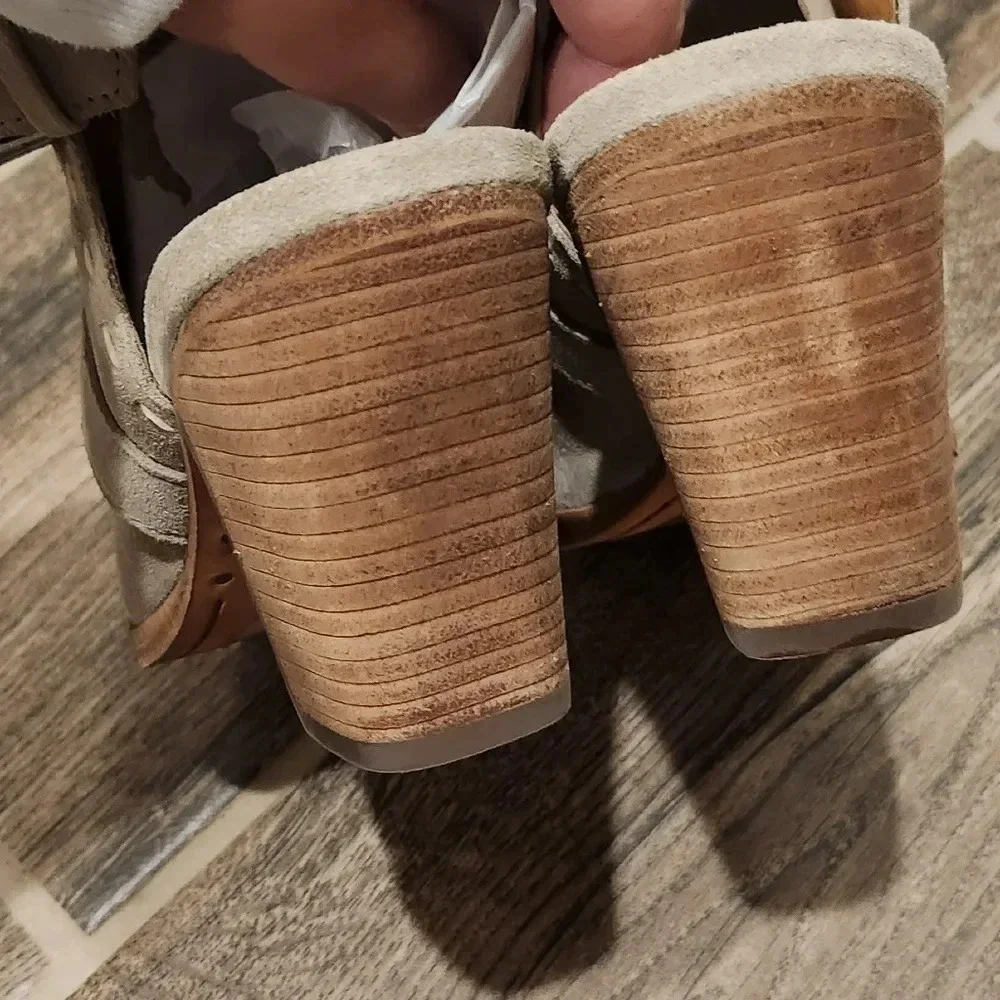 EUC Frye Dani Pickstitch Shield 3471229‎ Ash Size 7